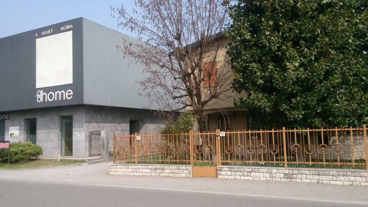 B&B Family Home Soresina Kültér fotó